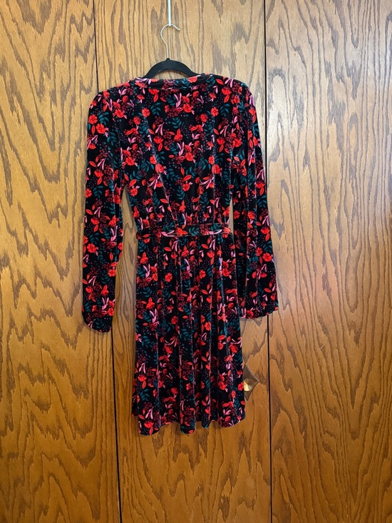 Draper James Velvet Floral Dress Medium Long Sleeve Tie Waist - Picture 3 of 9